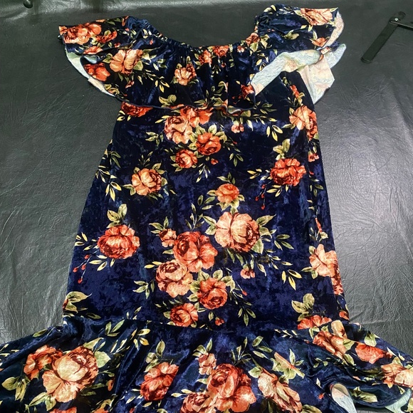 LulaRoe Cici Dress - (L) - Picture 3 of 6
